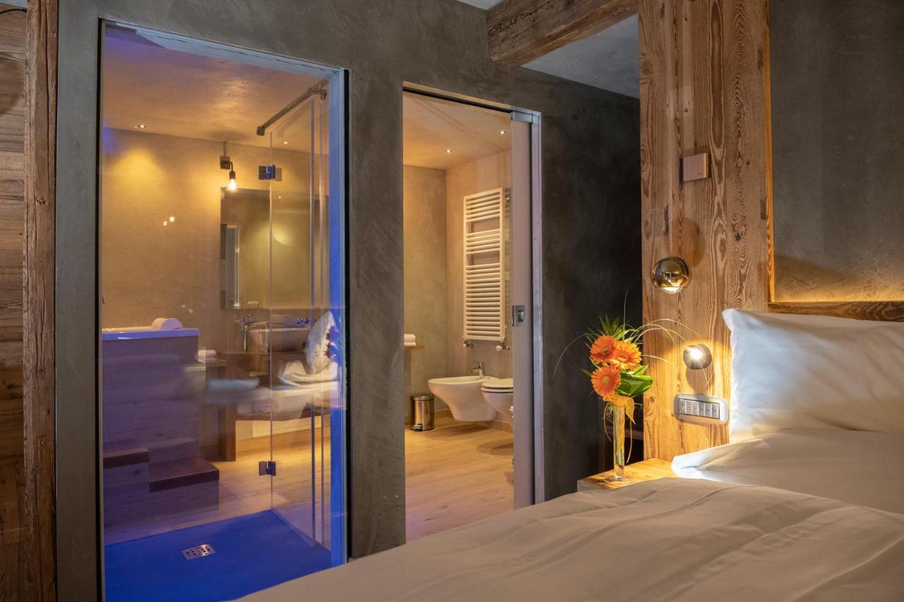 La Roccia Wellness Hotel Cavalese Kültér fotó